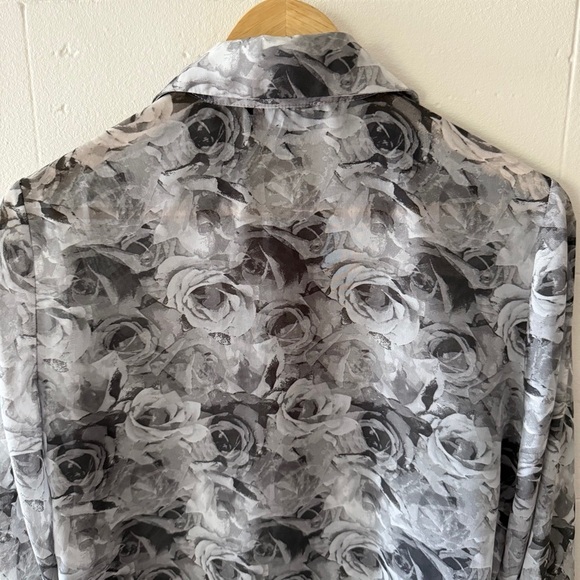 Semi Sheer Grey Floral Blouse - Picture 7 of 7